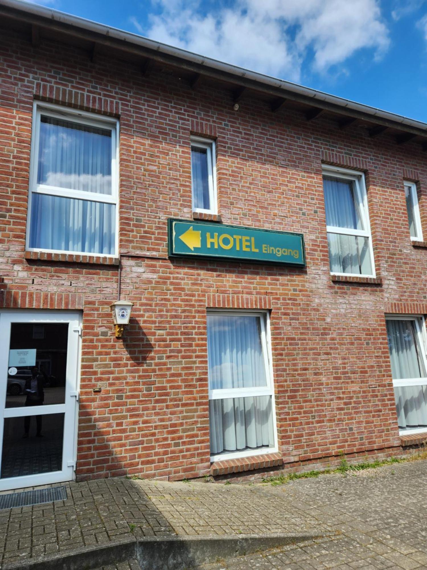 Hotel Hoyers In Pinneberg Prisdorf Экстерьер фото